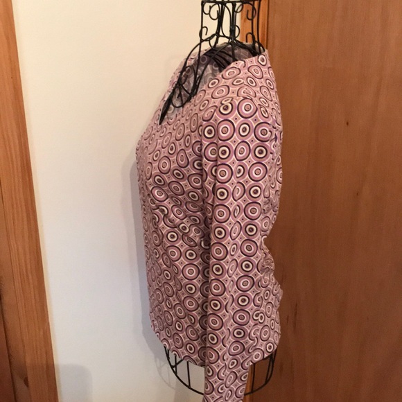 Ann Taylor blouse😍❤️ - Picture 3 of 6